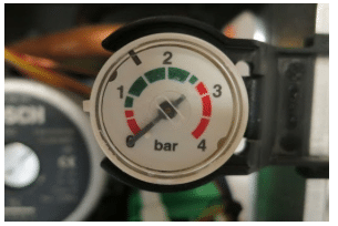 combi-boiler-pressure-gauge